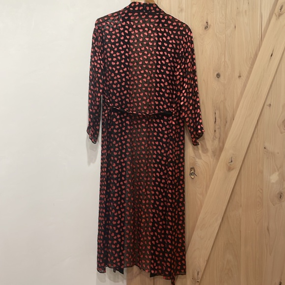Alice + Olivia Hearts Silk Robe - Picture 6 of 7